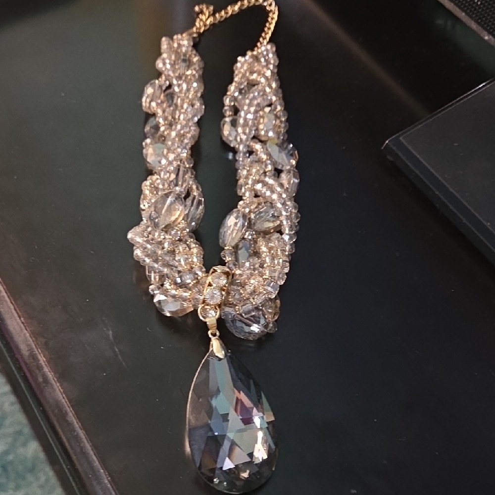 Elegant Crystal Necklace with Gold Accents